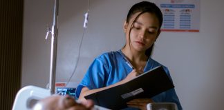 Silent Sanctuary Releases “Una” Music Video Starring Xyriel Manabat, Highlighting The Sacrifices Of OFWs